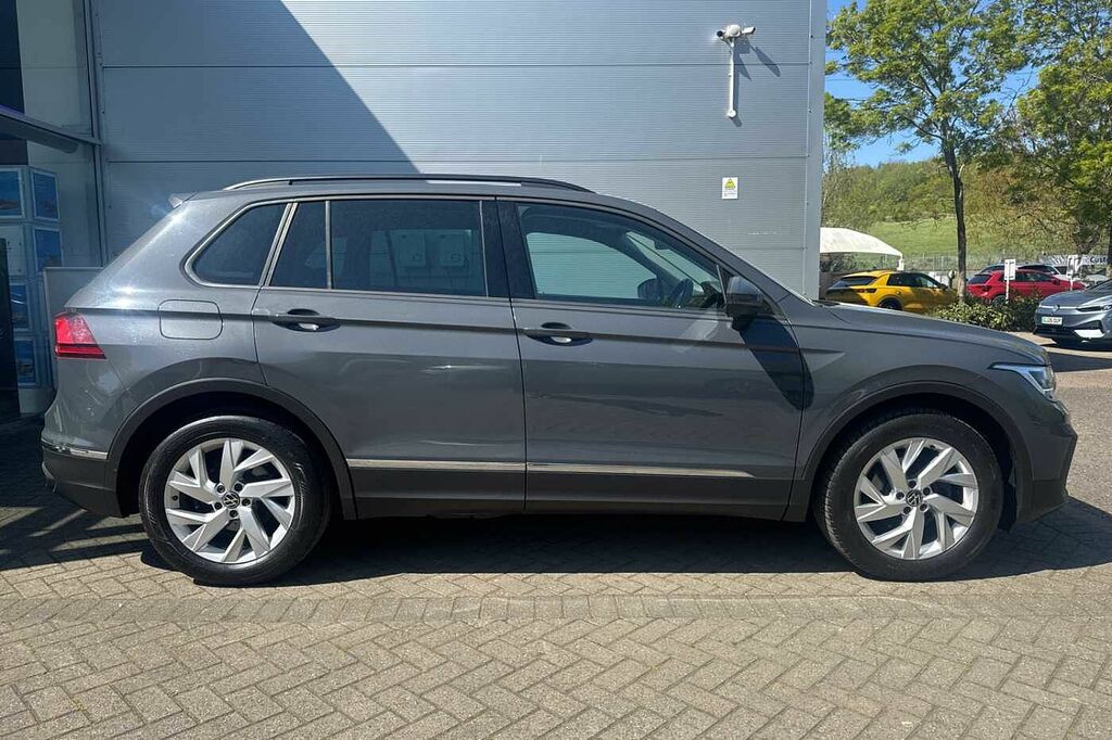Volkswagen Tiguan 2.0 Tdi Life Dsg 68 266 Miles YW21BNB  #4