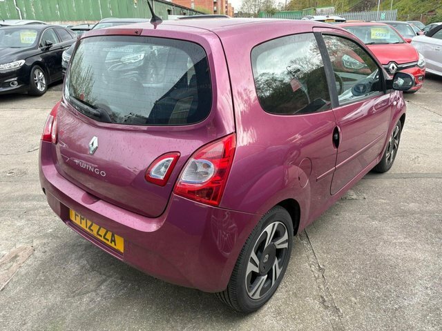Renault Twingo 1.2 16V Dynamique Hatchback Euro Red #6