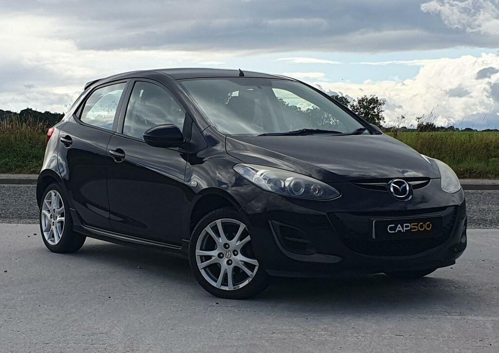 Mazda 2 1.3 Tamura Red