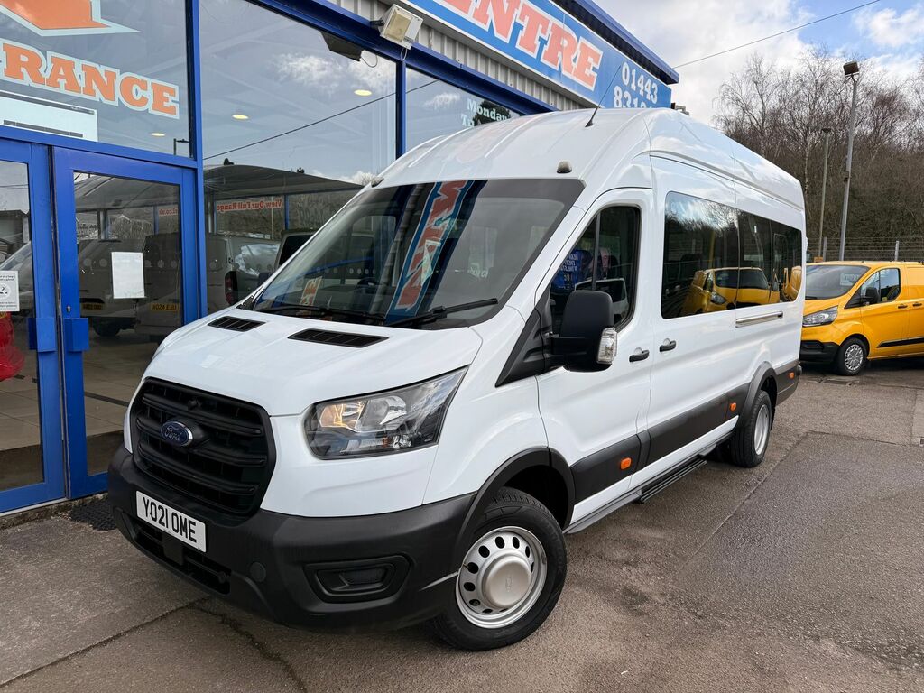 Ford Transit Custom 2.0 460 Ecoblue Trend 17 Seater Minibus White