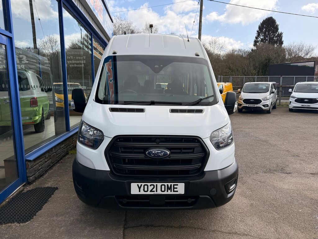 Ford Transit Custom 2.0 460 Ecoblue Trend 17 Seater Minibus YO21OME White #2