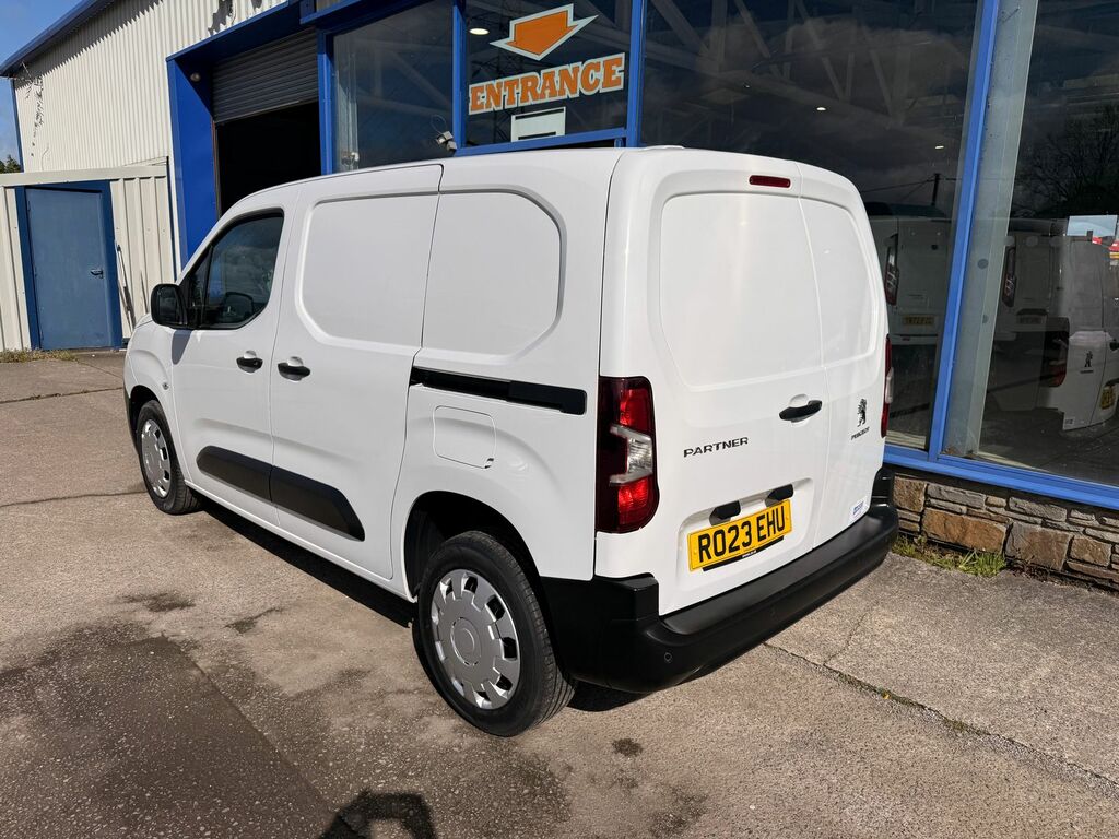 Peugeot Partner 1.5 Bluehdi 1000 Professional Premium Standard P RO23EHU White #4