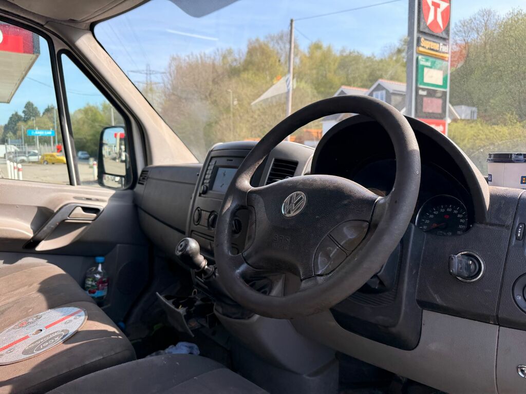 Volkswagen Crafter Panel Van White #4