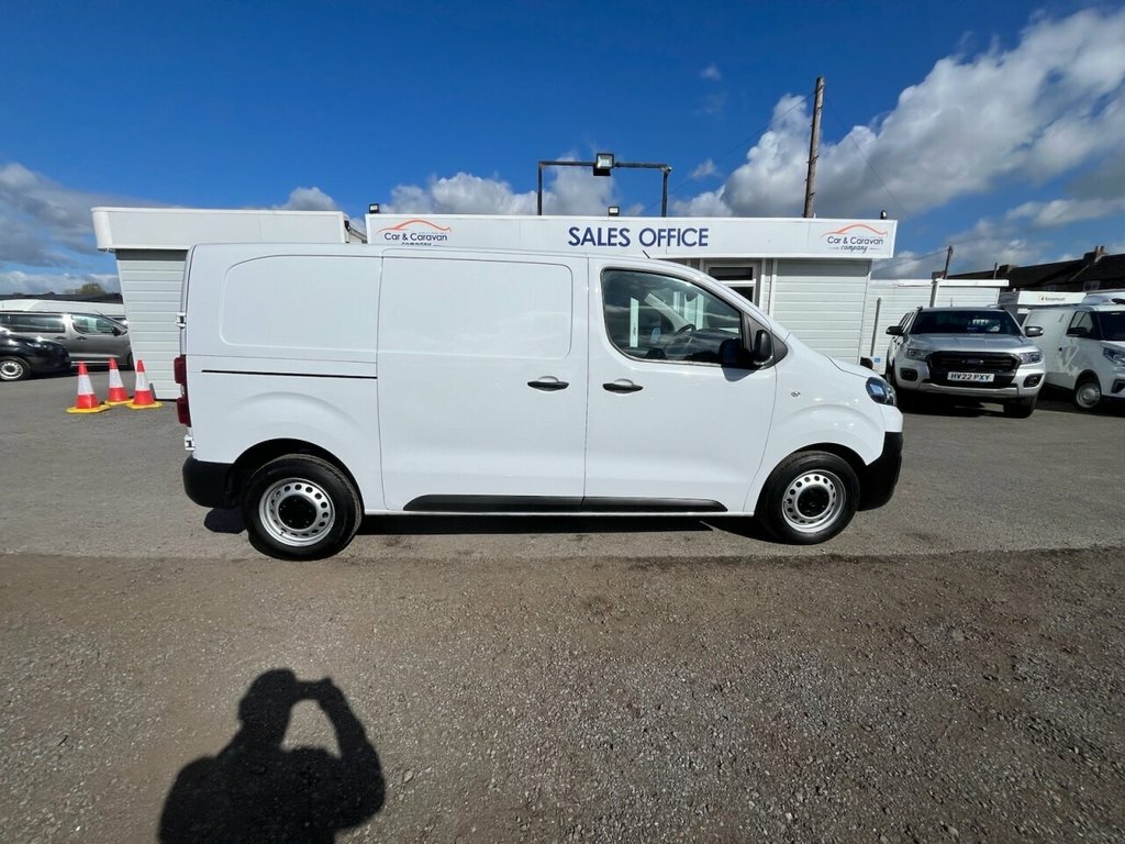 Citroen Dispatch 1.5L Enterprise Edition M 6Dr KW73AZJ White #2