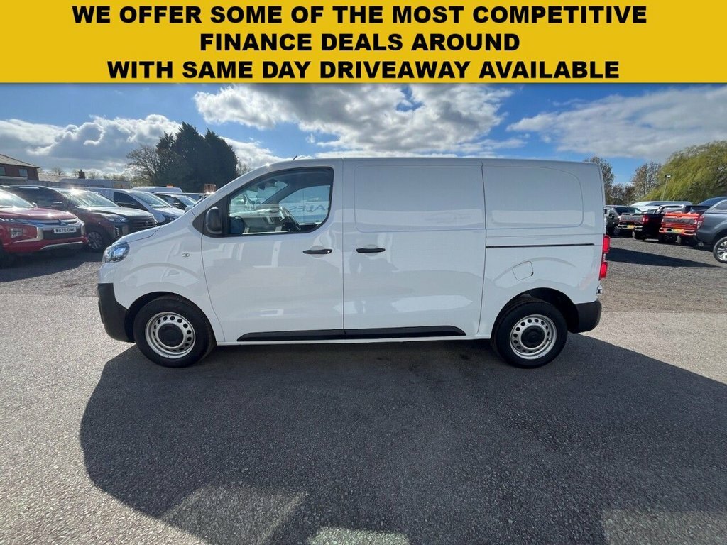 Citroen Dispatch 1.5L Enterprise Edition M 6Dr White