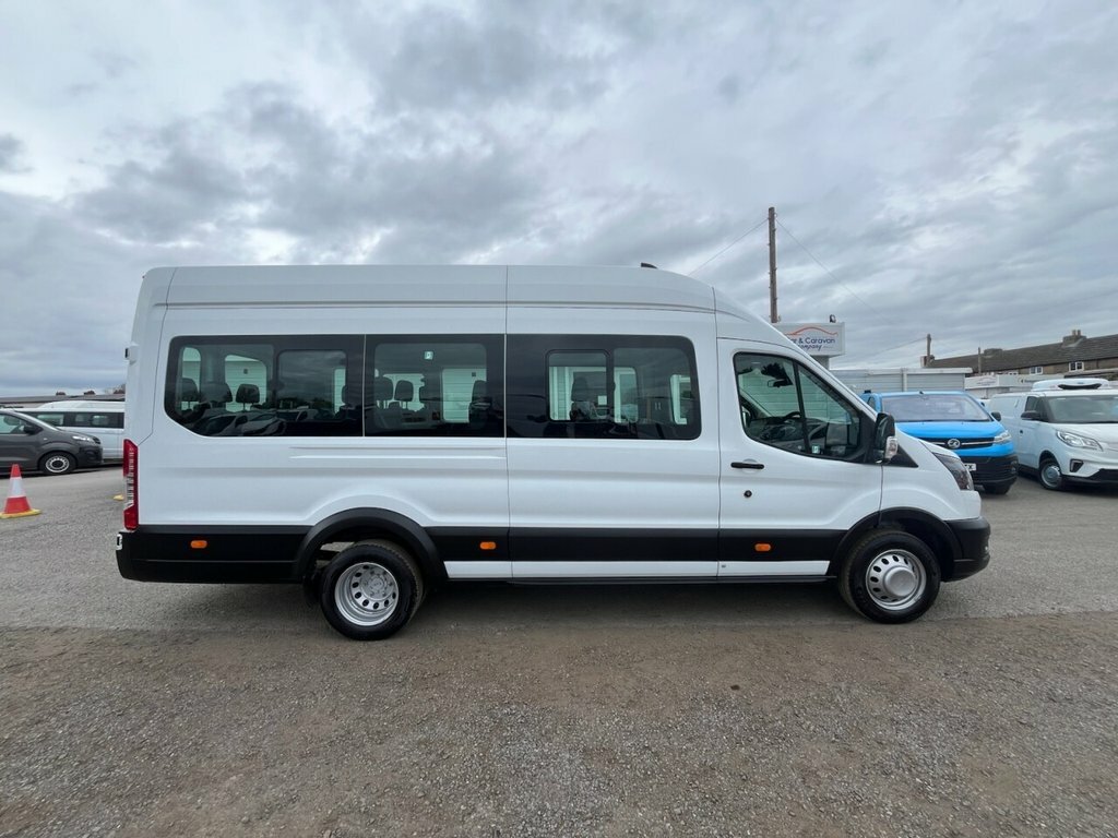 Ford Transit Custom 2L Leader White