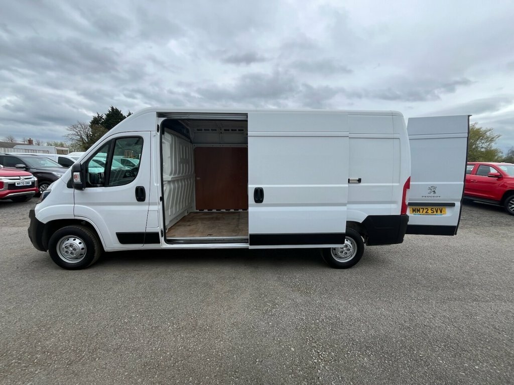 Peugeot Boxer 2L Professional MM72SVV White #5