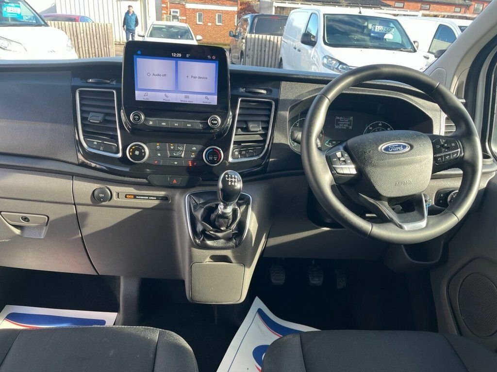 Ford Transit Custom 2L Limited BK22EGV Silver #4