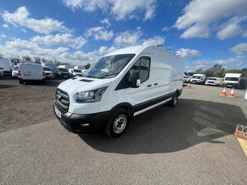 Ford Transit Custom 2L Leader White