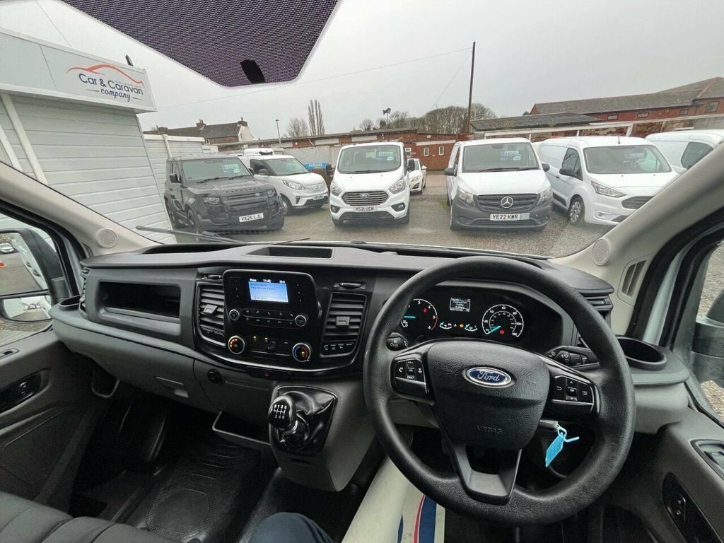 Ford Transit Custom 2L Leader LG72YRV White #4