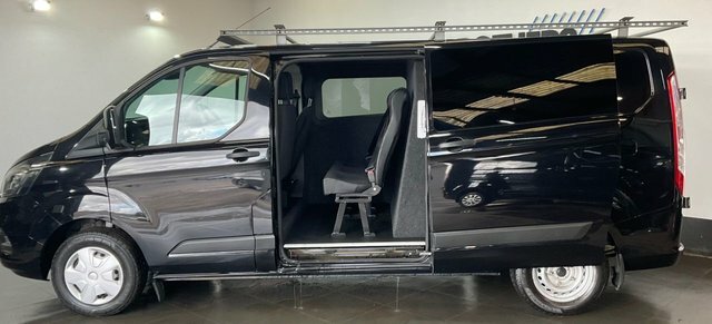 Ford Transit Custom 2.0 300 Ecoblue Trend Panel Van YGZ5893 Black #2