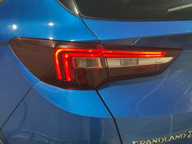 Vauxhall Grandland X Turbo Sri Nav Suv DT69XRY Blue #6