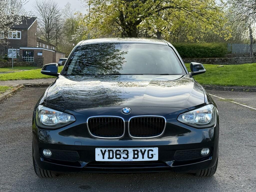 BMW 1 Series 2.0 116D Se Euro 5 Ss YD63BYG Black #2