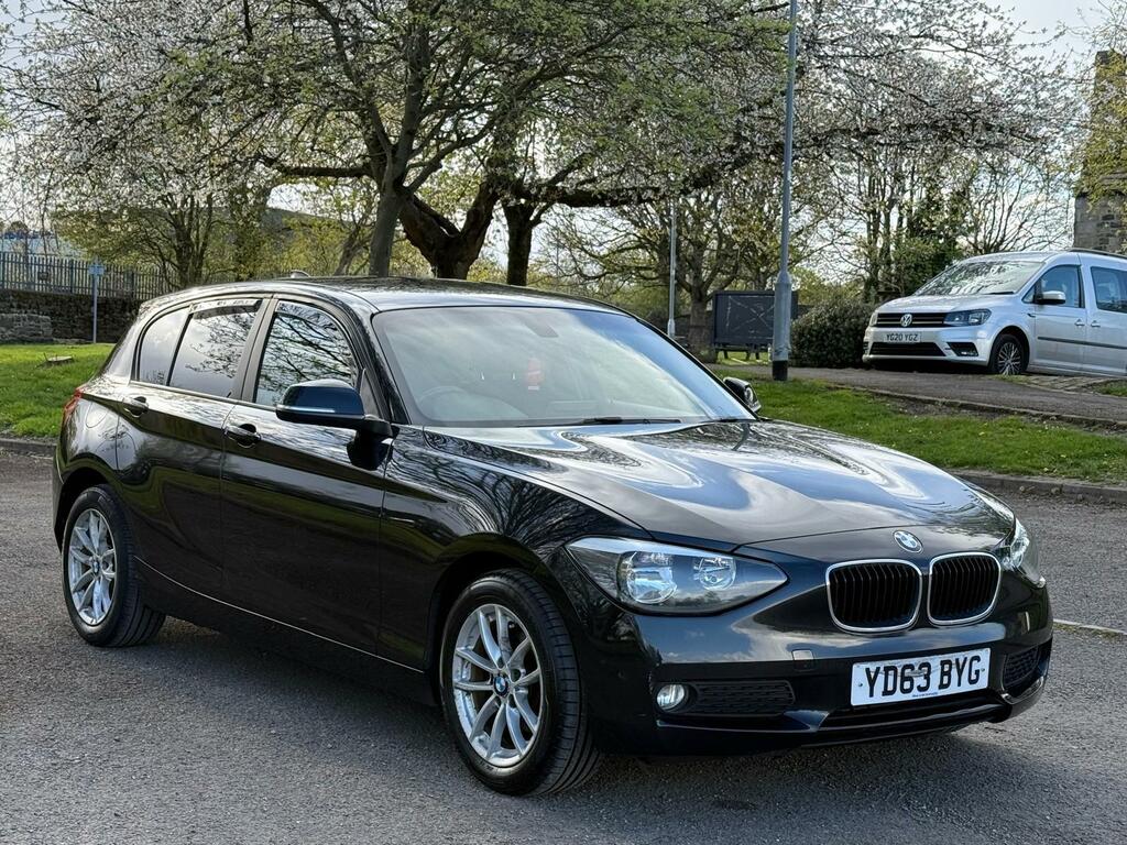 BMW 1 Series 2.0 116D Se Euro 5 Ss YD63BYG Black #3