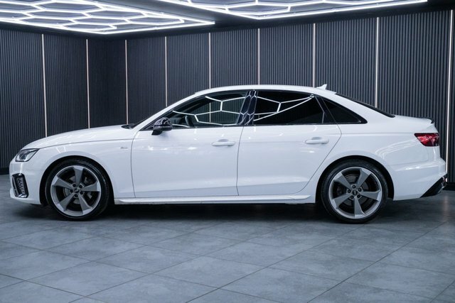 Audi A4 2.0 Tdi 35 Black Edition Saloon S Troni WU20GZC Black #6