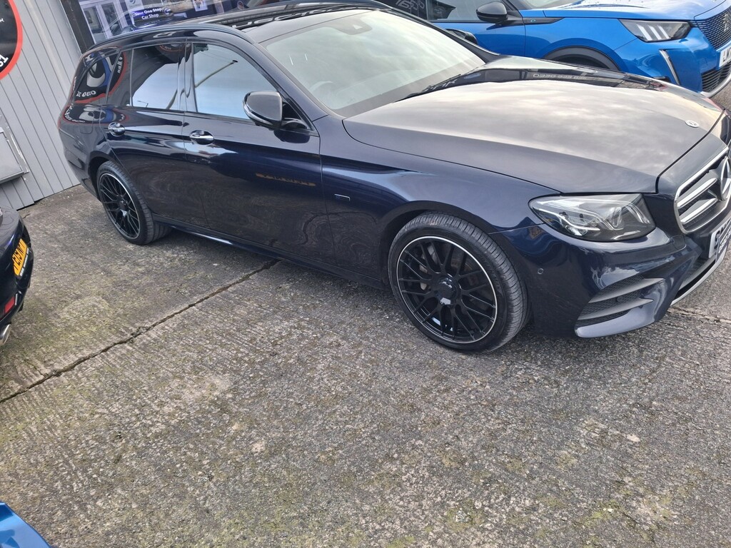 Mercedes-Benz E Class Estate 2.0 E300de 13.5Kwh Amg Line 201969 SN69RRO Blue #2