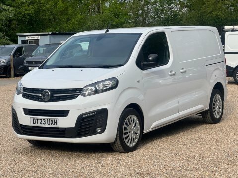 Vauxhall Vivaro 1.5 Turbo D DT23UXH White #5