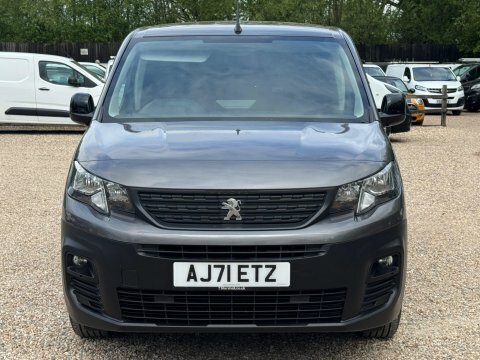 Peugeot Partner 1.5 Bluehdi 1000 AJ71ETZ Grey #2