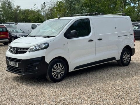 Vauxhall Vivaro 1.5 Turbo D FL69XEF White #6
