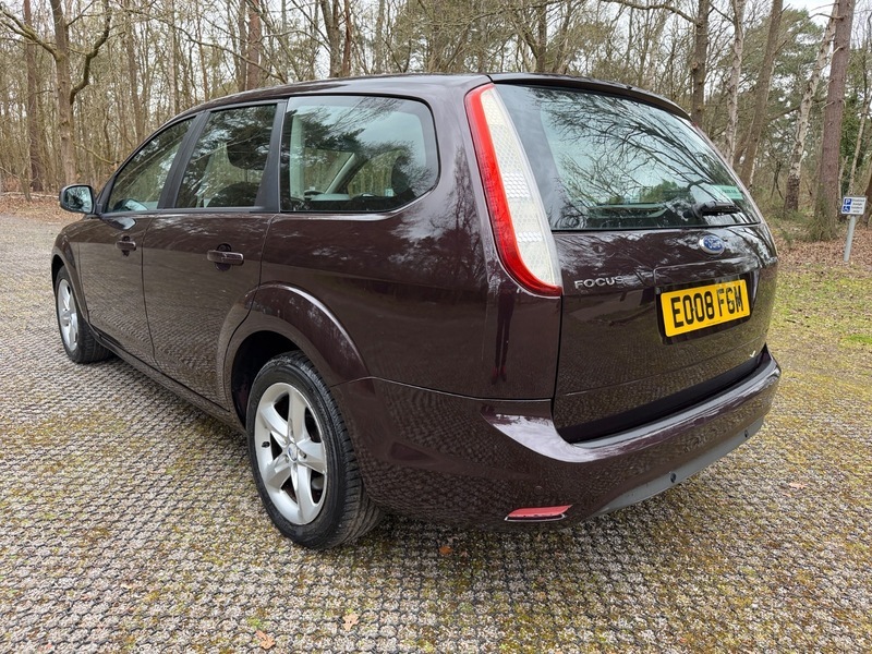 Ford Focus Zetec Red #5