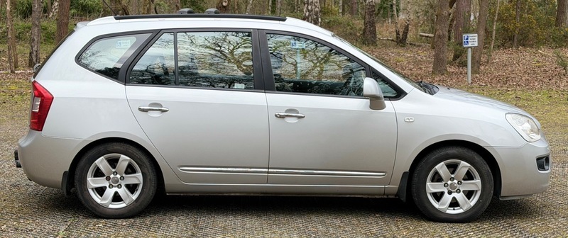 Kia Carens Mpv 2.0 Gs5 200808 Silver #11