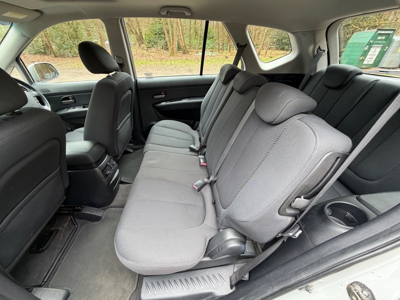 Kia Carens Mpv 2.0 Gs5 200808 Silver #26