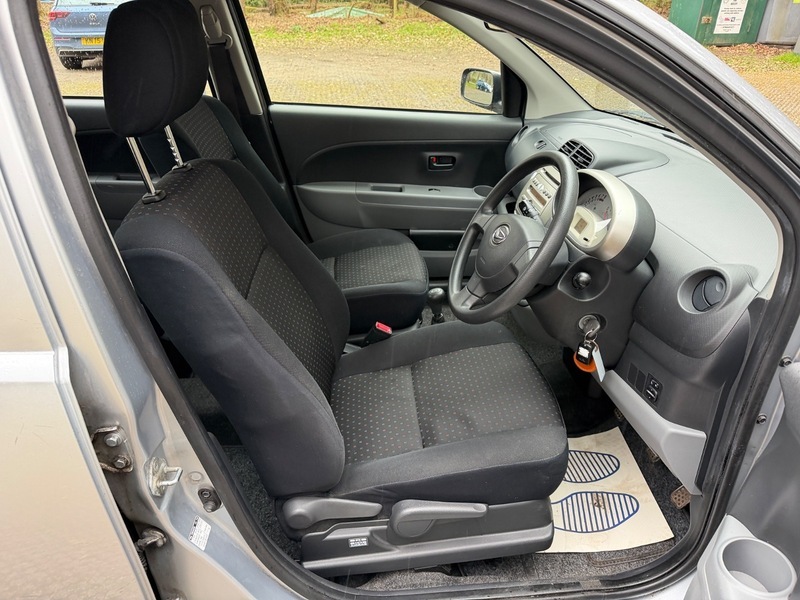 Daihatsu Sirion Hatchback Se 2009 Silver #15