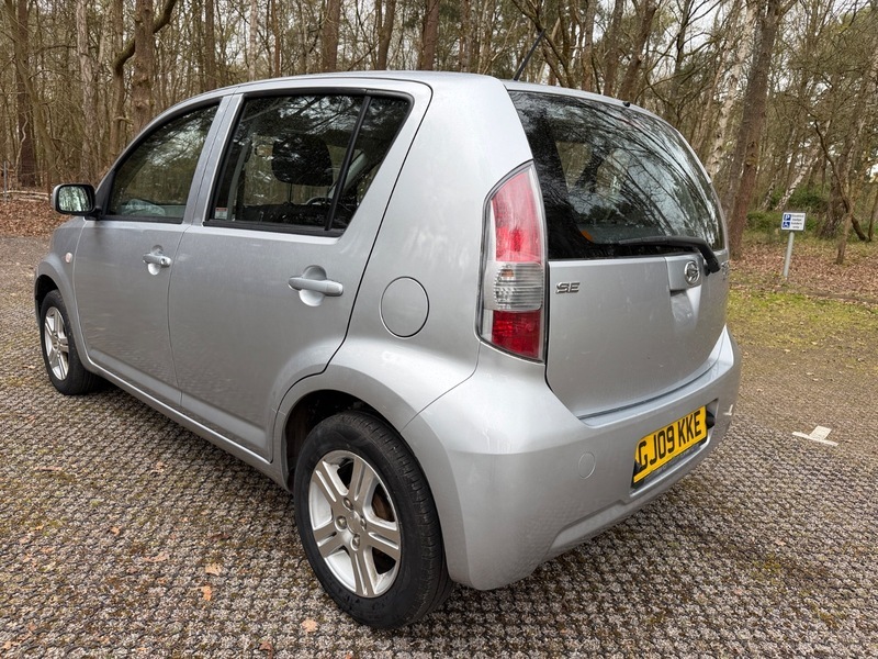 Daihatsu Sirion Hatchback Se 2009 Silver #5