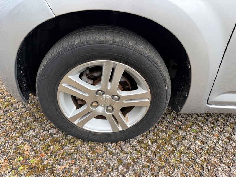 Daihatsu Sirion Hatchback Se 2009 Silver #41