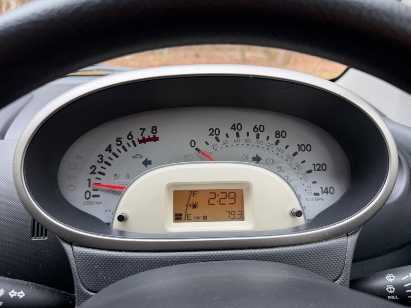 Daihatsu Sirion Hatchback Se 2009 Silver #22