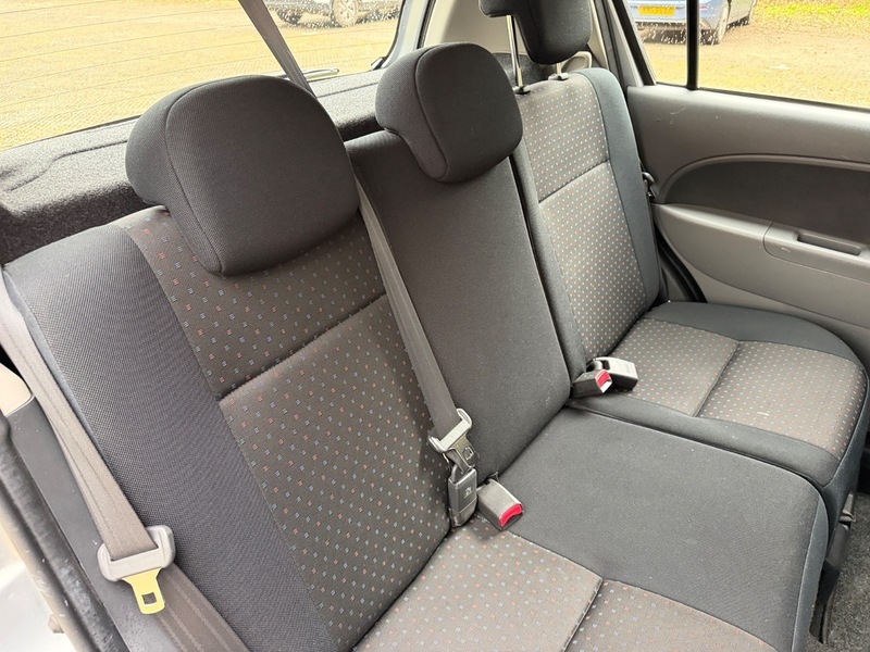 Daihatsu Sirion Hatchback Se 2009 Silver #19