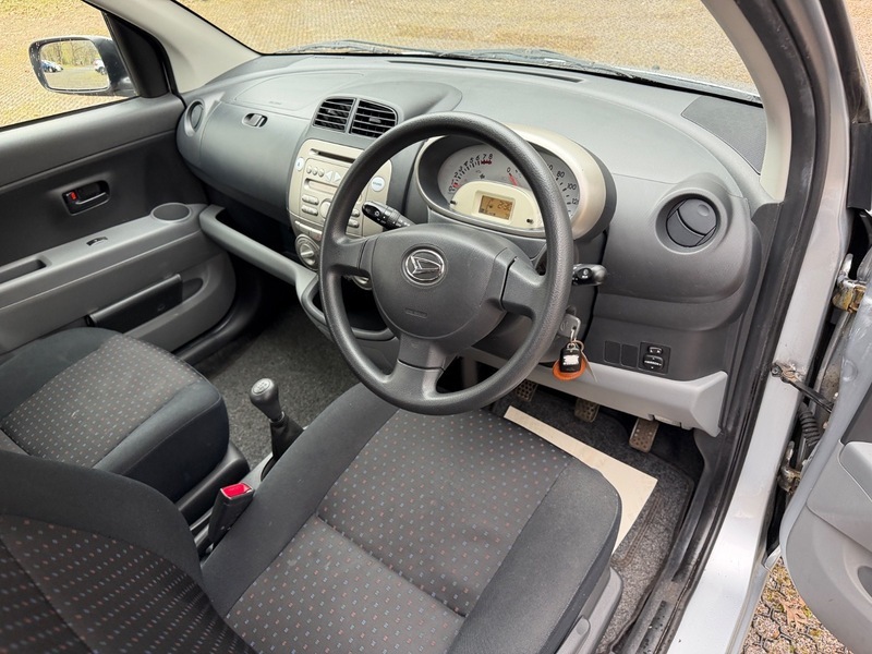 Daihatsu Sirion Hatchback Se 2009 Silver #14