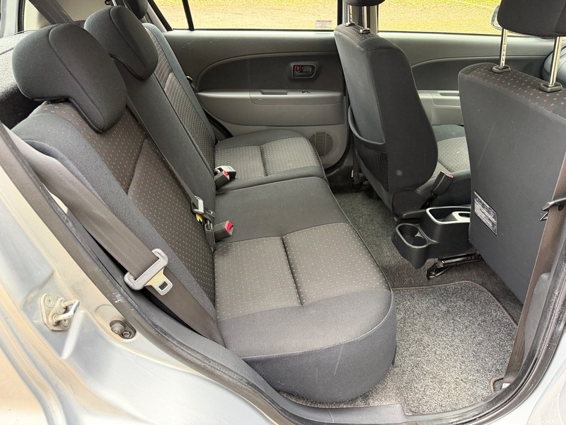 Daihatsu Sirion Hatchback Se 2009 Silver #21
