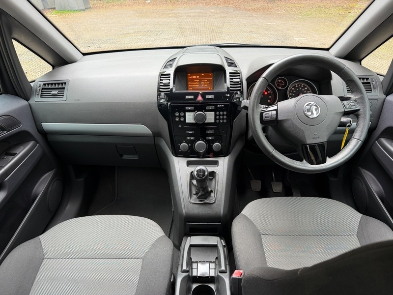 Vauxhall Zafira Exclusiv Blue #3