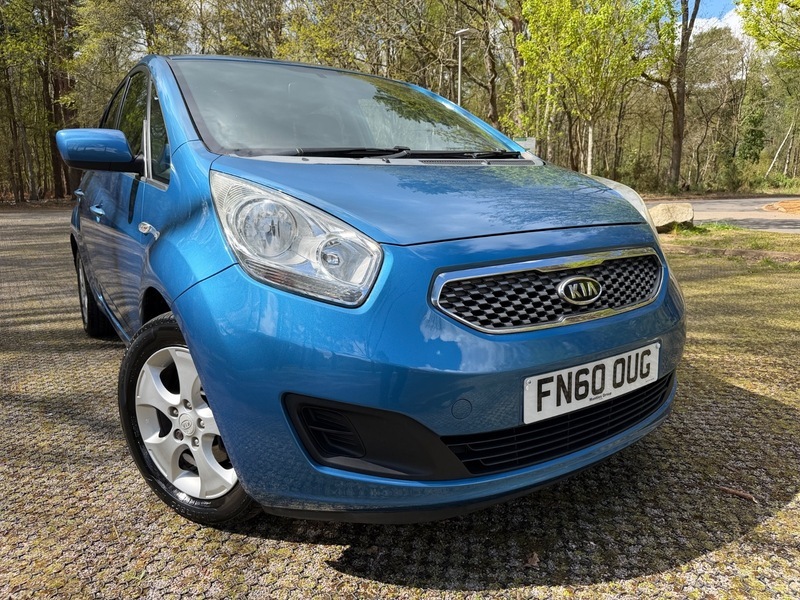 Kia Venga 2 Blue