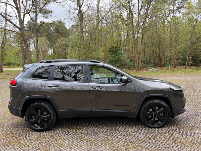 Jeep Cherokee M-jet II Night Eagle LK16UWL Grey #6
