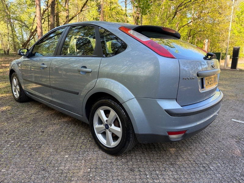 Ford Focus Zetec Climate 16V Blue #5