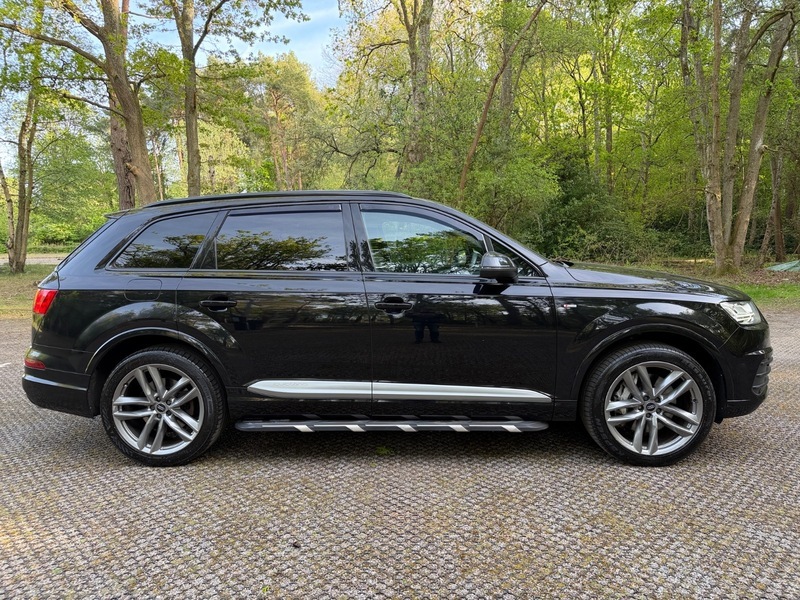 Audi Q7 Tdi Quattro S Line L222PVB Black #6