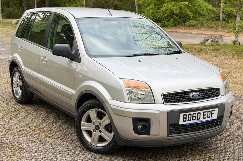 Ford Fusion Zetec Tdci Silver