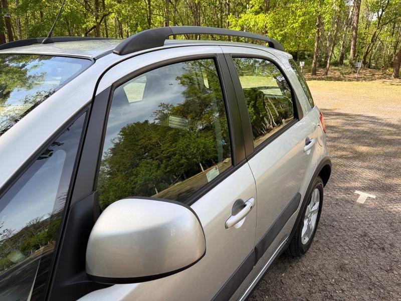 Suzuki SX4 Sx4 Gl Black #37