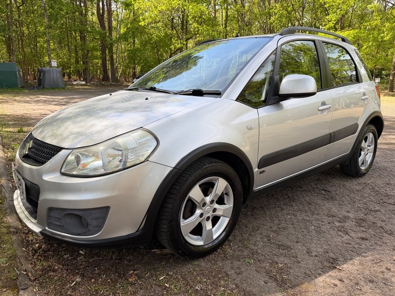 Suzuki SX4 Sx4 Gl Black #8