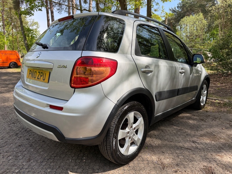 Suzuki SX4 Sx4 Gl Black #9