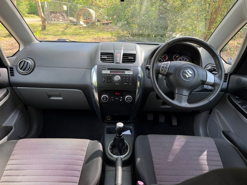Suzuki SX4 Sx4 Gl Black #3