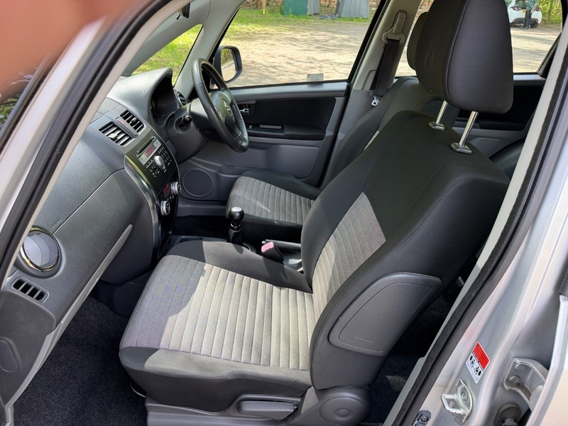 Suzuki SX4 Sx4 Gl Black #18