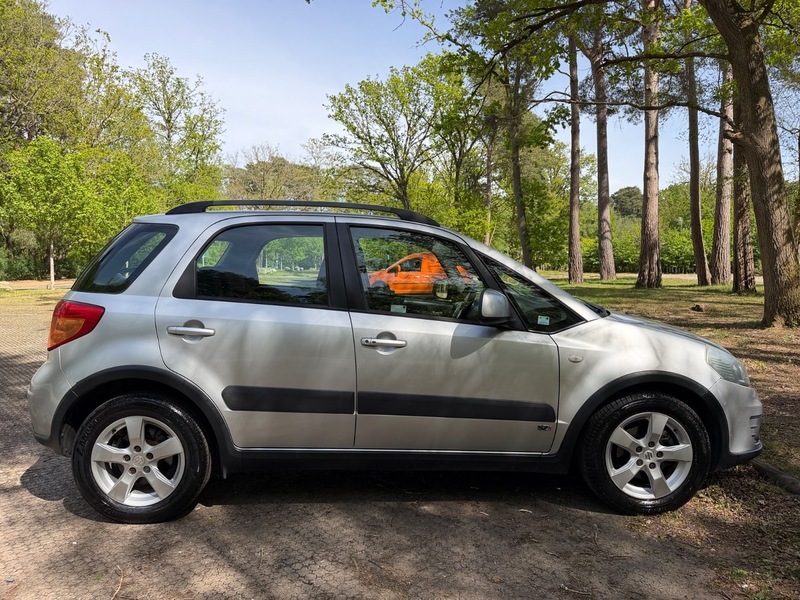 Suzuki SX4 Sx4 Gl Black #6