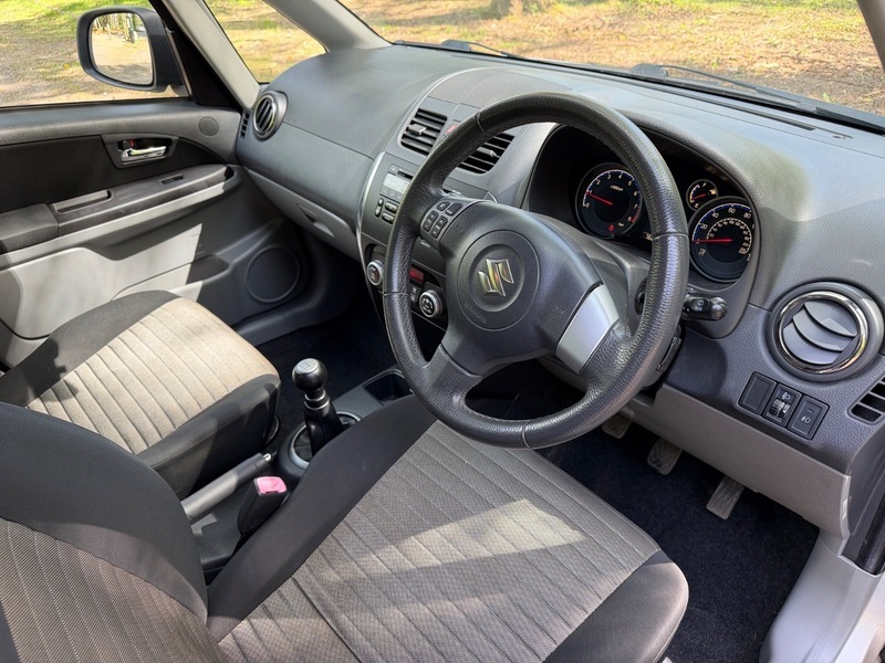 Suzuki SX4 Sx4 Gl Black #16