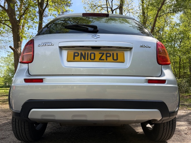 Suzuki SX4 Sx4 Gl Black #15