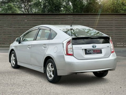 Toyota Prius 1.8 Prius T LJ14PFD Silver #3