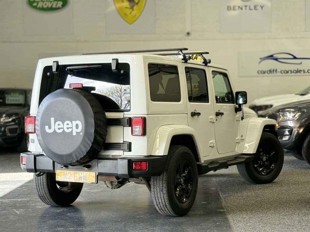 Jeep Wrangler Suv 2.8 Wrangler 4-Door Sahara 2.8 Crd 2012 White #5