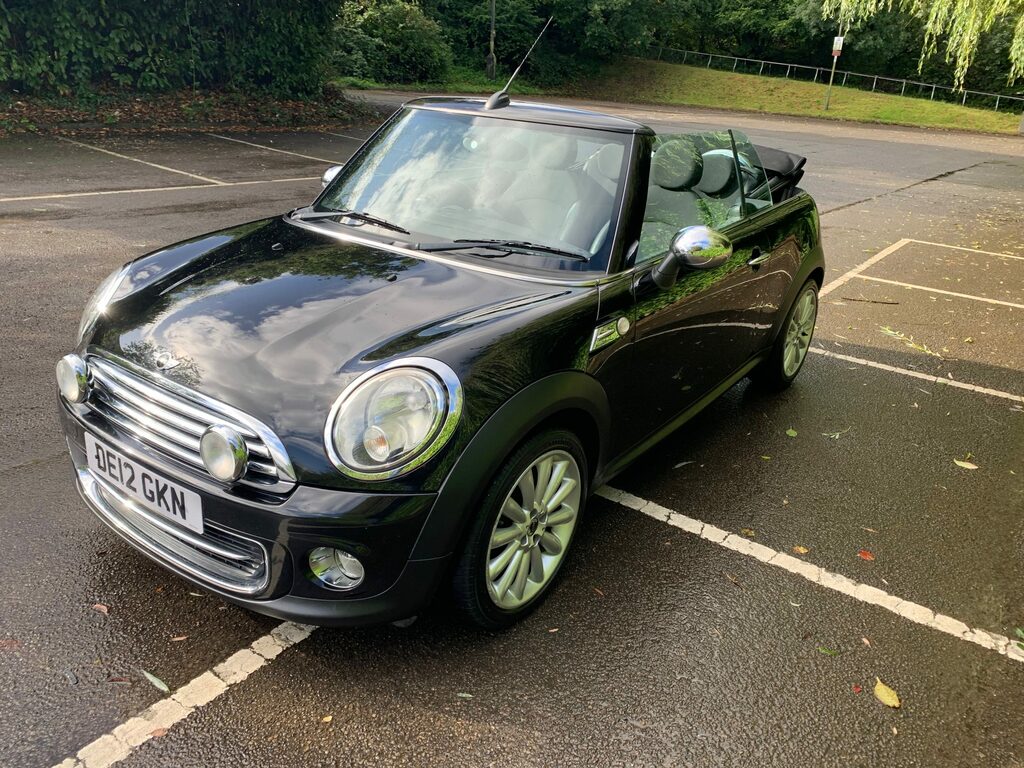 Mini Convertible 1.6 Cooper Euro 5 S S DE12GKN Black #3